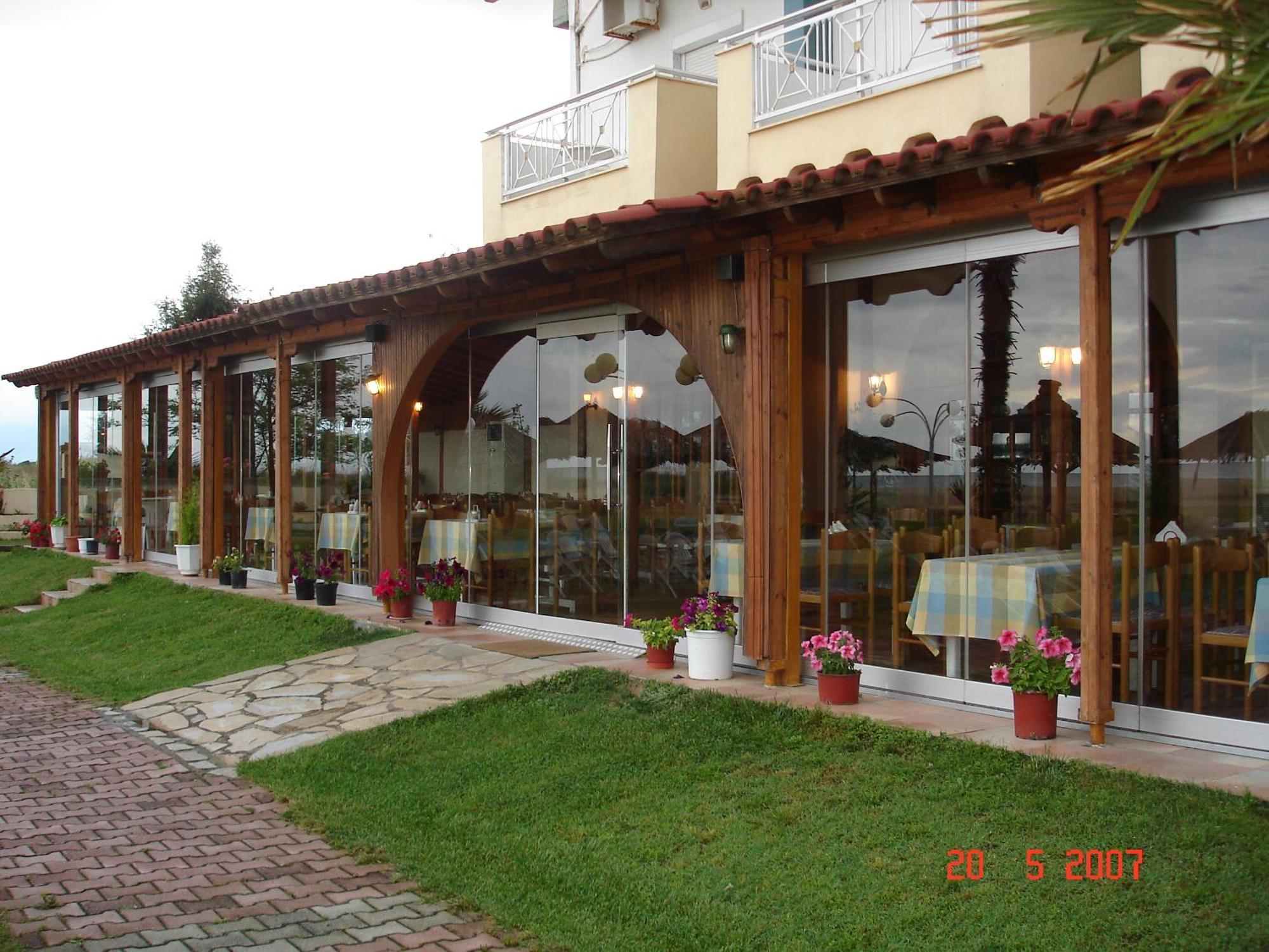 Lidra Hotel Korinos Exterior photo